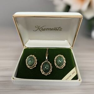 Krementz Womens Vtg Jade Stone Pendant & Screw Earrings Set Gold Tone Timeless